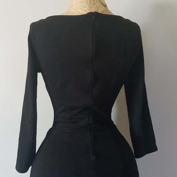 Pinup couture long sleeved black knee lengthwiggle dress V mesh front size S - Picture 6 of 7